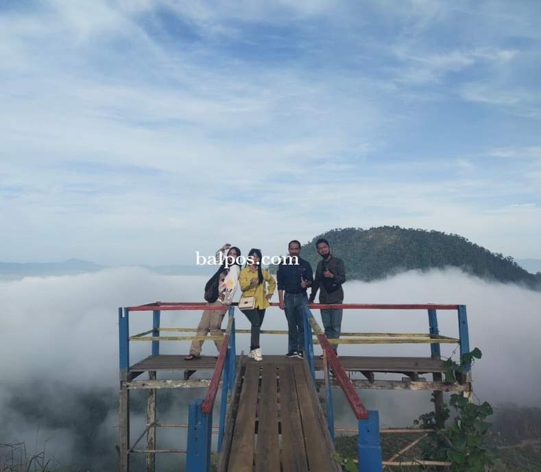 Pemkab Paser Benahi Fasilitas Objek Wisata Gunung Embun