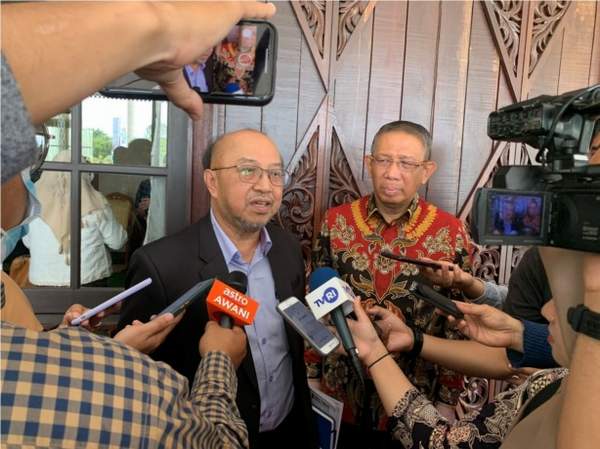 Kalbar dan Sarawak Jajaki Peluang Investasi