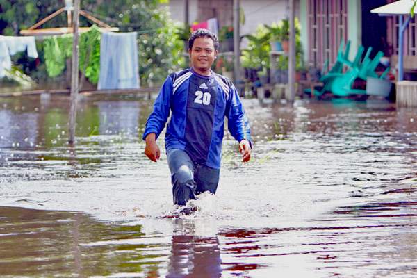 ADUH..!! Potensi Hujan Lebat Diprediksi Merata di Kalteng, Banjir Lagi...?