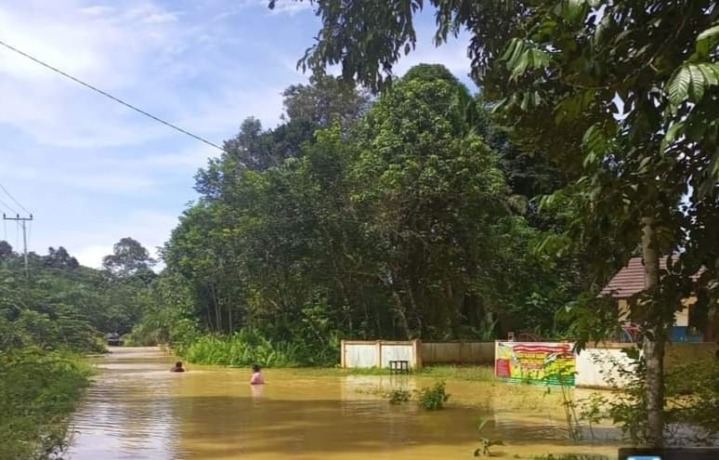 Hulu Sungai Arut Meluap Lagi, Banjir Susulan Incar Pangkalan Bun